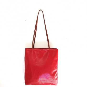Tote bag en cuir "Façon écaille rouge" par Bandit Manchot