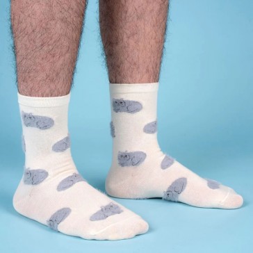 Paire de chaussettes à motifs de chats gris par Coucou Suzette