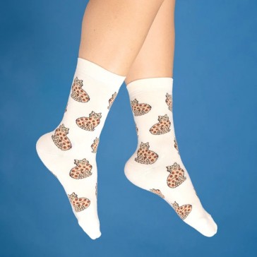 Paire de chaussettes à motifs de chats tachetés par Coucou Suzette
