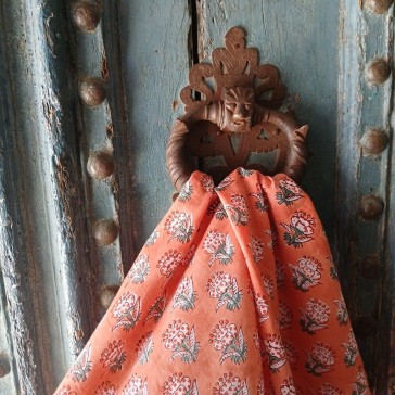 coton indien orangé petites fleurs par maison Pouic