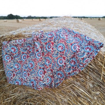short en indienne rouge et bleu par Maison pouic