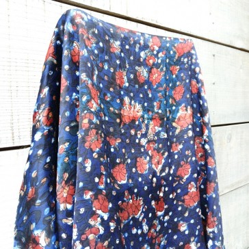 Modal bleu marine à petites fleurs marron vendu à la coupe
