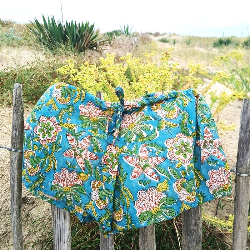 Short "Salomé" en indienne turquoise par Maison Pouic Short "Salomé" en indienne turquoise par Maison Pouic