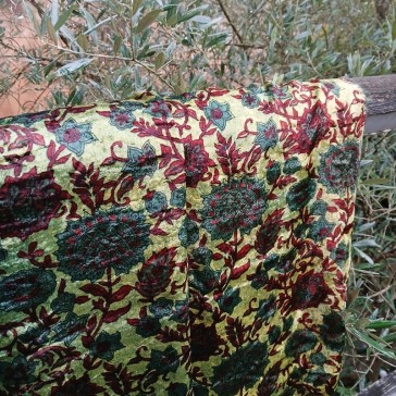Velours de soie indien vendu à la coupe par Maison Pouic