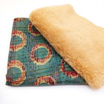 Matière contenue dans le kit de couture Snood