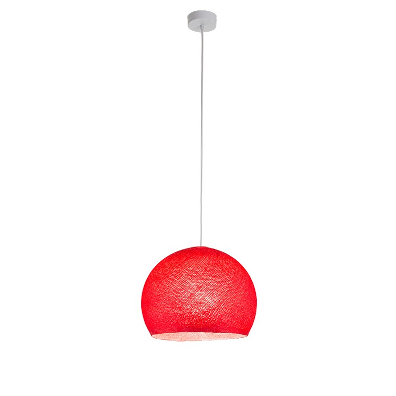 Luminaire "Coupole moyen rouge" par La Case de Cousin Paul Luminaire "Coupole moyen rouge" par La Case de Cousin Paul